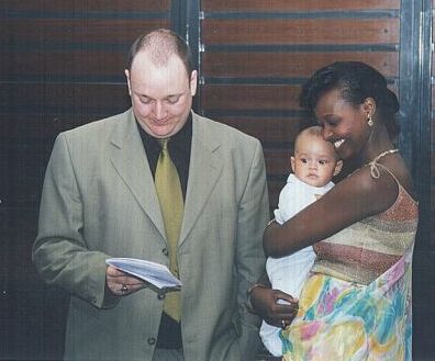 Axel-Gitego, Maman et Papa suivent la c�r�monie