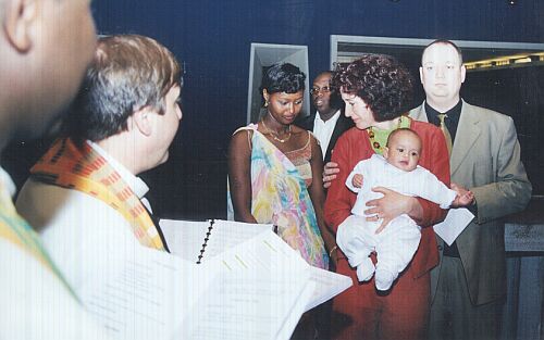 Tout le monde se dirige vers l'autel